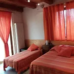 Fior Di Campo ファームステイ ドロネーロ