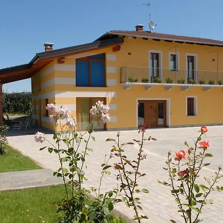 Fior Di Campo Alloggio per agriturismo Dronero